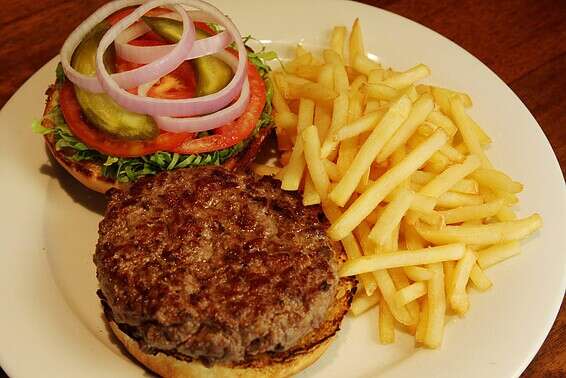 אגאדיר אצלכם בבית - גם בלי משלוח // צילום: רוני שיצר